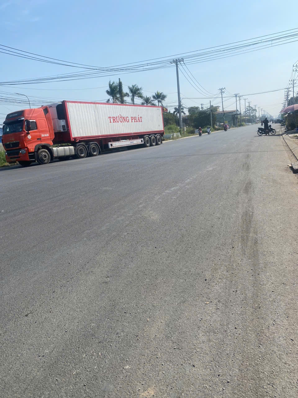 BÁN ĐẤT MẶT TIỀN TRẦN ĐẠI NGHĨA HUYỆN BÌNH CHÁNH. 2200M2. SẴN 2050M2 THỔ CƯ. LH:0979990533. - Ảnh 2